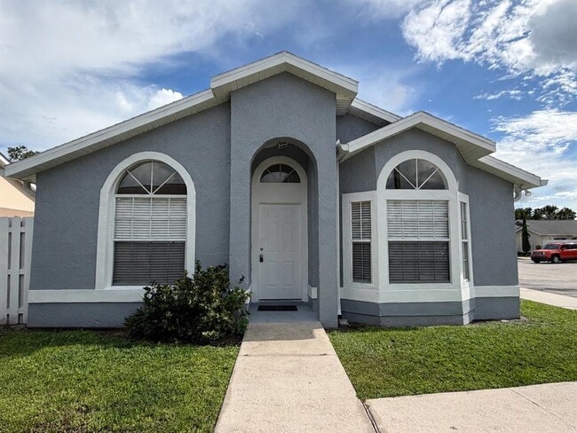 Building Photo - 2418 Harbor Town Dr