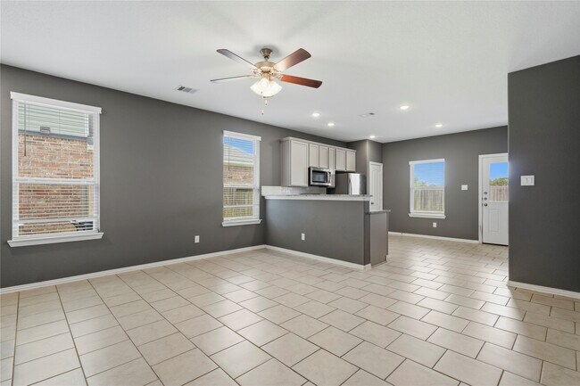 Photo - 7422 French Quarter Ct