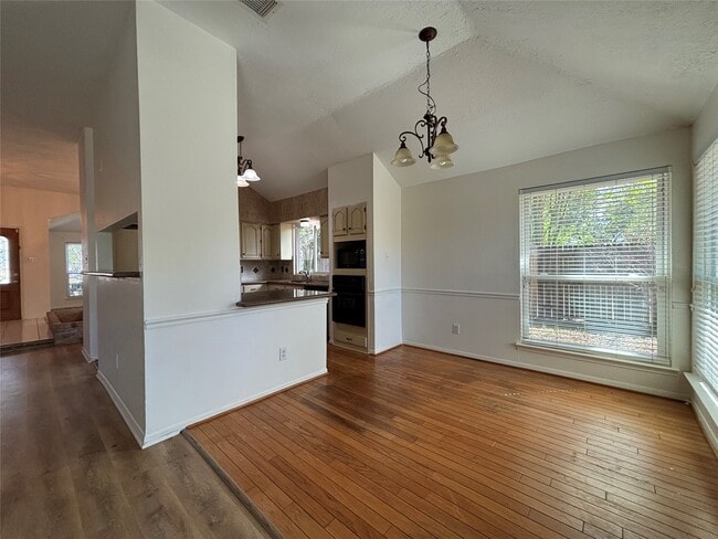 Photo - 15662 Pebble Lake Dr