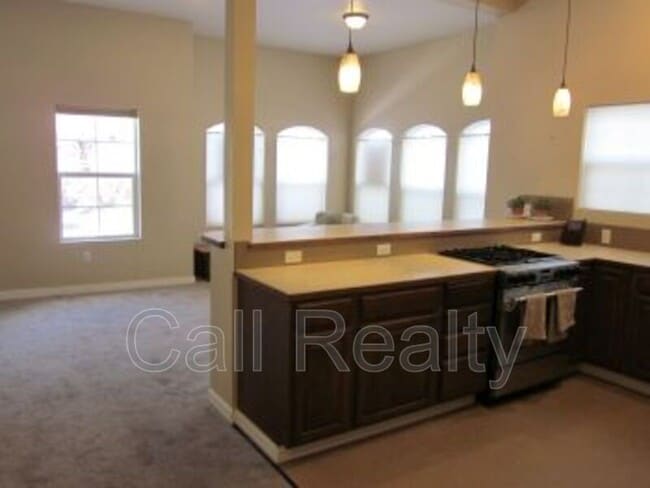 Photo - 1605 W 13th Ave