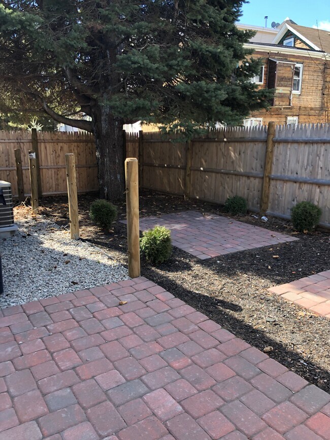 Photo - 363 Windsor St Unit 2