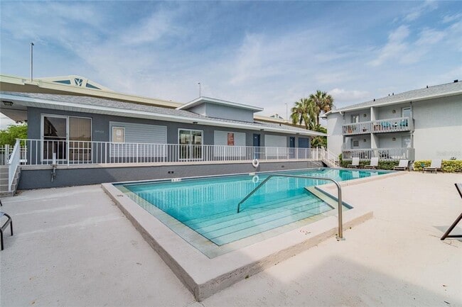 4907 W McElroy Ave Unit H209