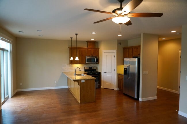 Photo - 7421 NE 58th Way