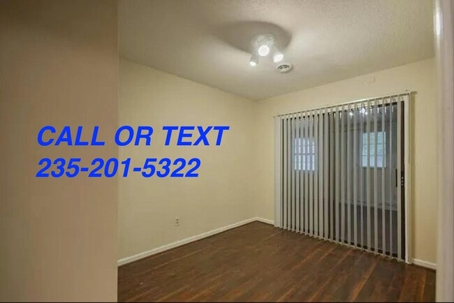 Photo - 103 Fairbluff Rd