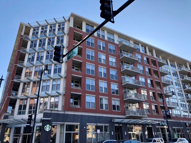 Photo - 1001 W Madison St Unidad 504 Rental