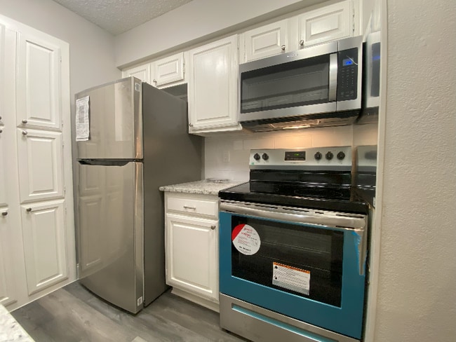 Photo - 1310 Harwell Dr Unit 4721