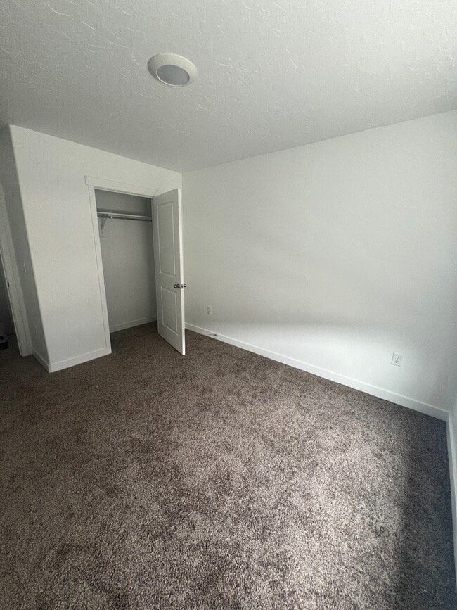Photo - 1147 W 340 S