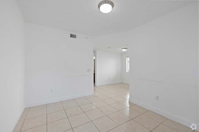 2HAB, 2BA - Palm West Apartments