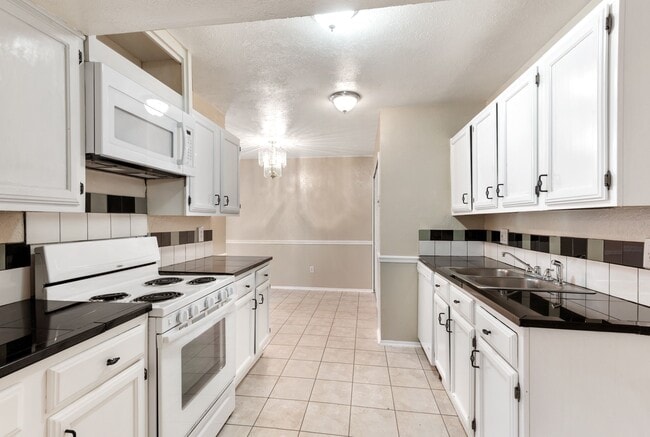 Photo - 24111 Reagon Canyon Dr