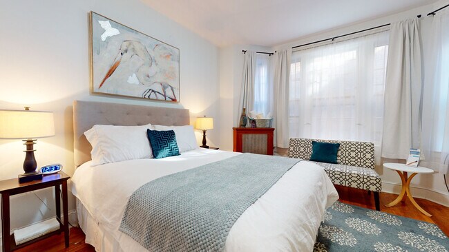 1253 Beacon St Unit B4