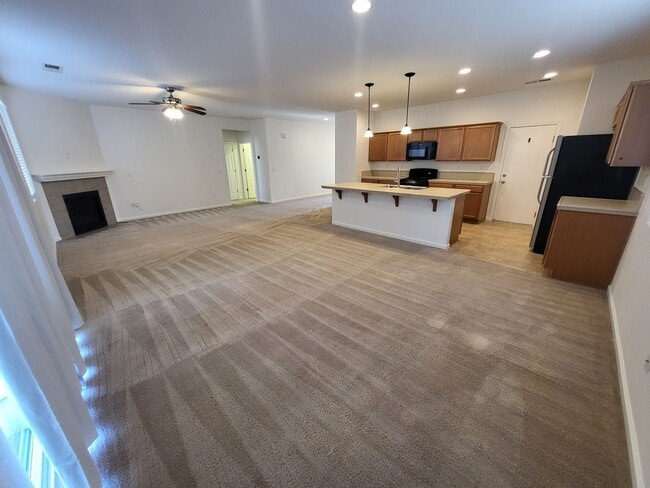 Photo - 141 Catlin St