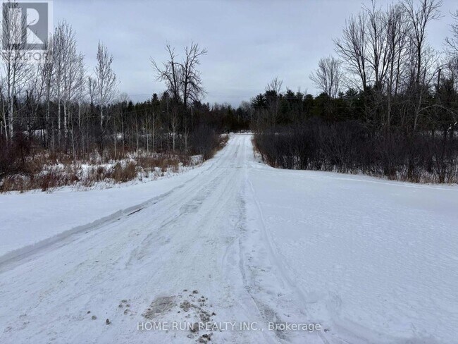 Photo - 3447 Greenland Rd