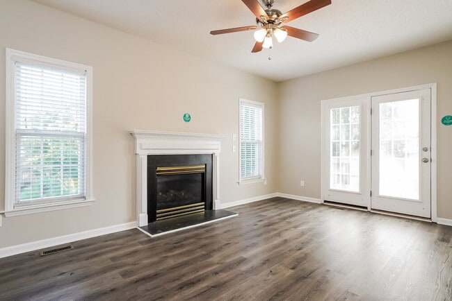 Photo - 5719 Peacenest Dr