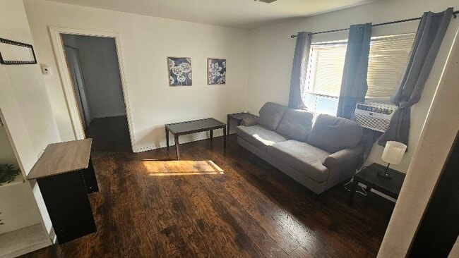 Photo - 1219 Berkley Ave Unidad Upper