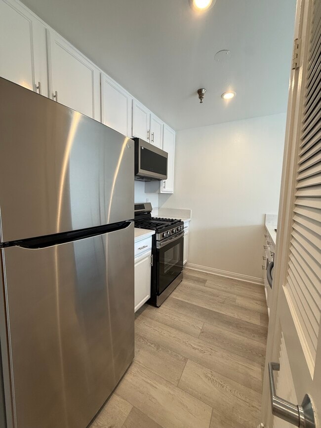 Photo - 1347 23rd St