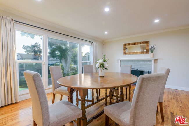 Building Photo - 16641 Gilmore St