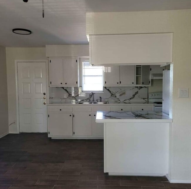 Live Oak Apartments