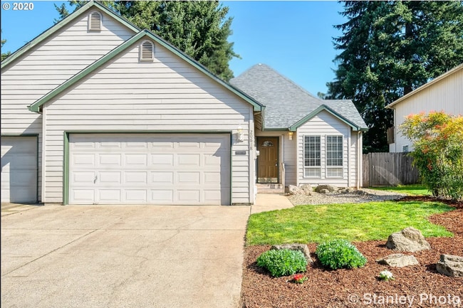 Building Photo - 20618 SW Lavender Ave