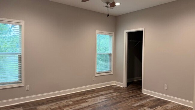 Photo - 704 Chilhowee Cir