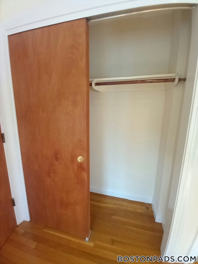 Photo - 172 N Beacon St Unit 12