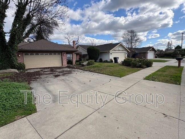 Photo - 644 N Atwood St