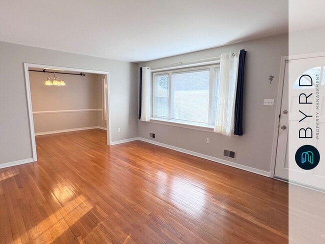 Photo - 5000 Jessup Rd