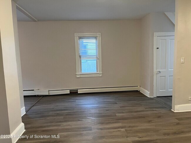 Photo - 315 Aswell Ct