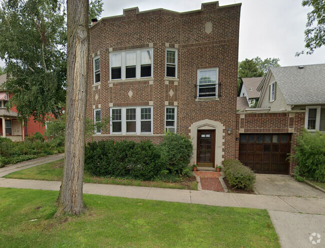 Building Photo - 1109 Wesley Ave Rental