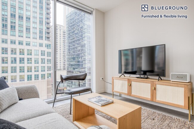 Photo - 8 E Huron St Unit FL10-ID124