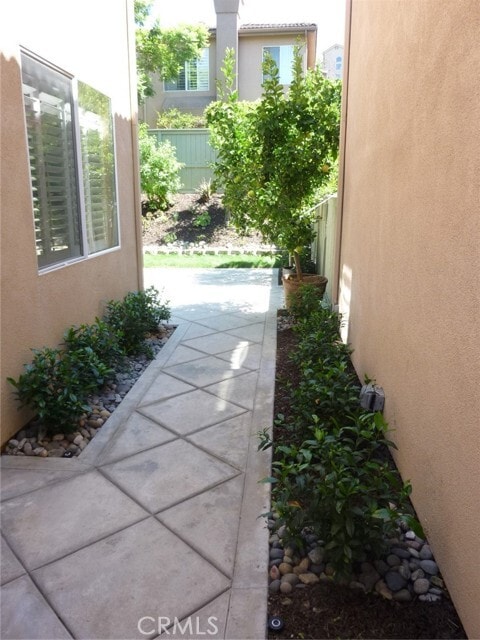 Photo - 141 Trofello Ln