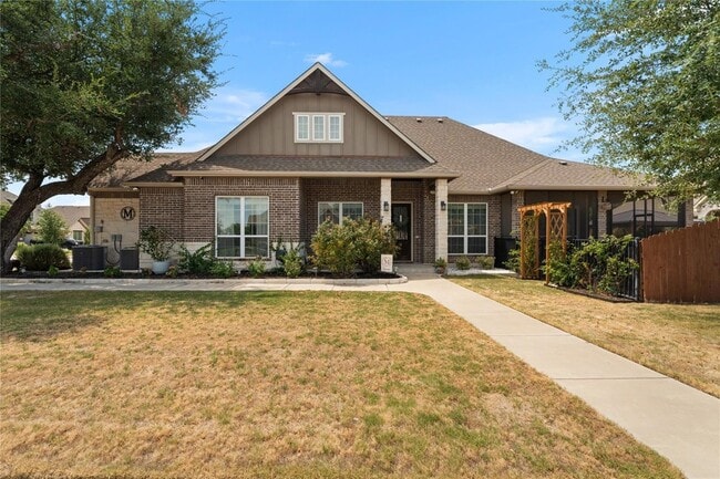 Building Photo - 1400 Horizon View Dr