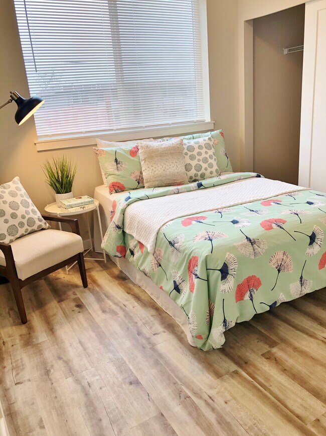 Photo - 4013 S Puget Sound Ave