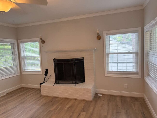 3BR/2BA Durham Duplex | Utilities Included | Move-In Special: $500 Deposit | Near Duke