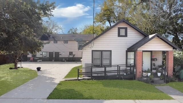Building Photo - 605 E Hunnicutt St Unit C
