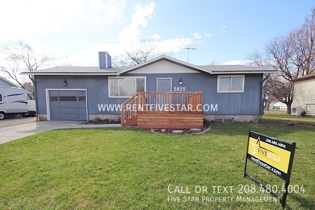 Photo - 3875 Northern Lights Dr House