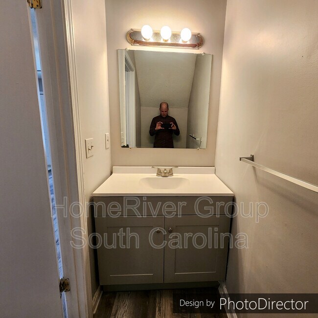 Photo - 108 Springwoods Lake Point