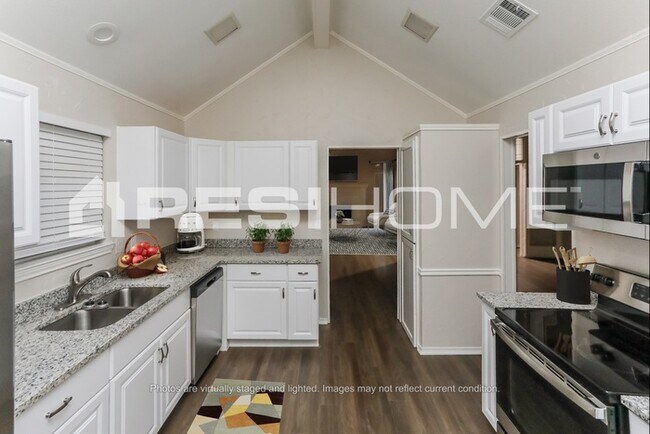 Photo - 3853 Alto Ave