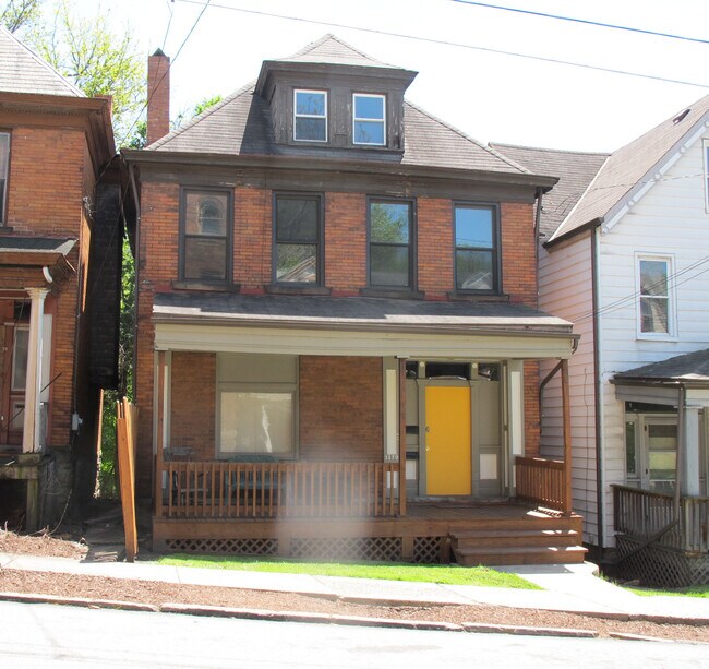 Building Photo - 1170 South Ave Unit Apt 1