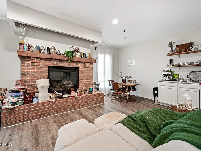 Photo - 2428 N 101st Ave