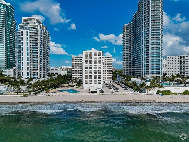 Building Photo - 3505 S Ocean Dr Unit 1411 DIRECT OCEAN VIEW Rental