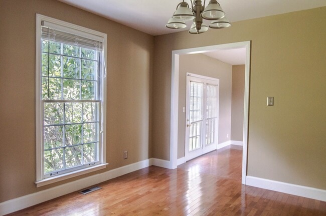 Photo - Dog Friendly Two Story with Fenced Yard!
