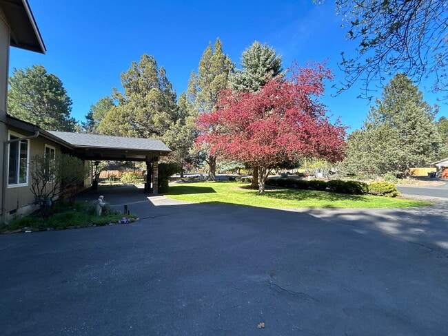 Photo - Country Living In The City - 3 Bedroom / 2 Bathroom Home on a Large Corner Lot