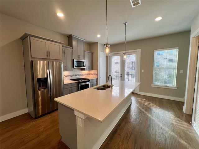 Photo - 714 N Plano Rd