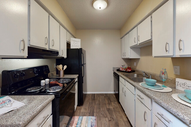 Cocina - Tower Park Apartments