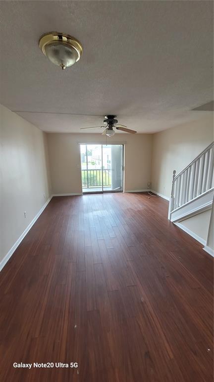 Photo - 122 N Kings Ave Unidad 202