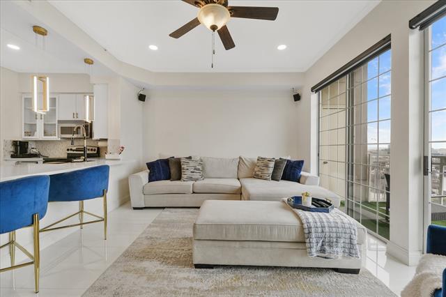 Photo - 3225 Turtle Creek Blvd Blvd Unit 1640