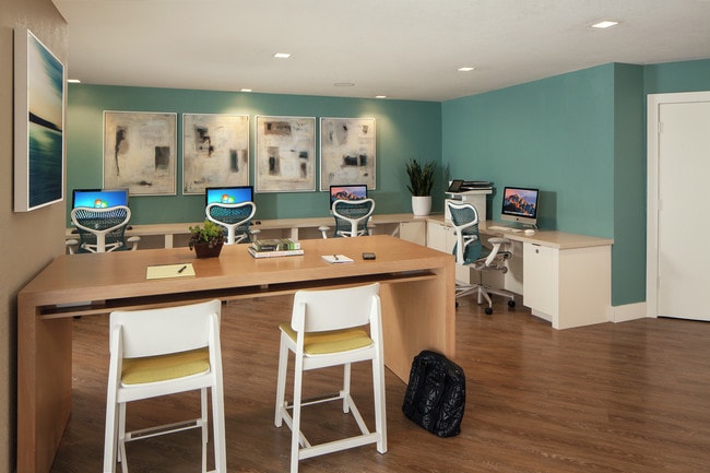 Photo - Harborview Apartment Homes