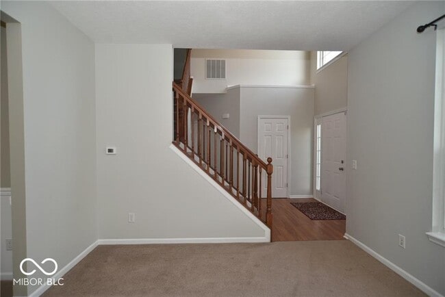 Photo - 5742 Cantigny Way N