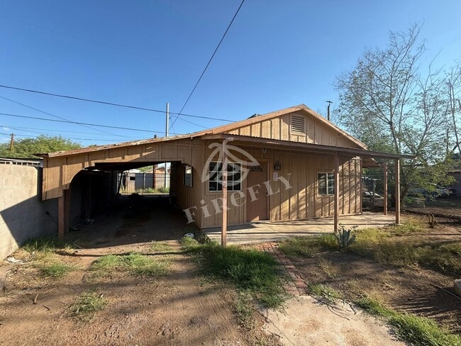 Building Photo - 1212 E Taylor St