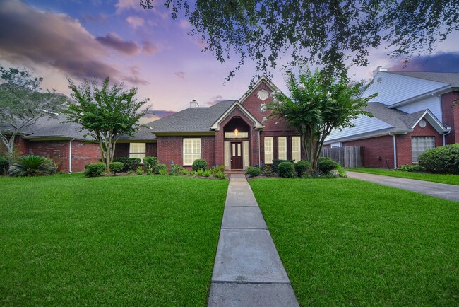 Building Photo - 16710 Colony Terrace Dr